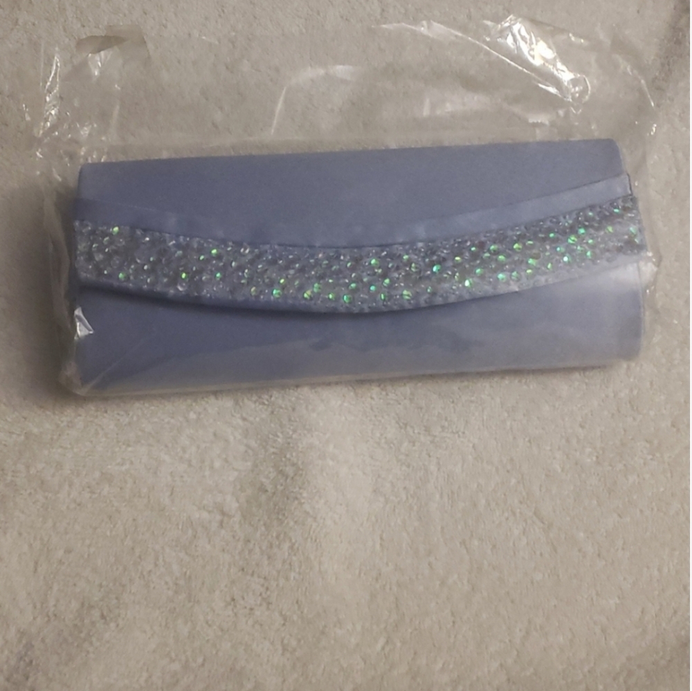 TMO UK PAT 2063343 BLUE EVENING PURSE